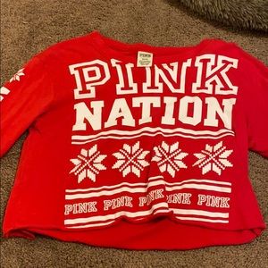 Long sleeve pink crop top